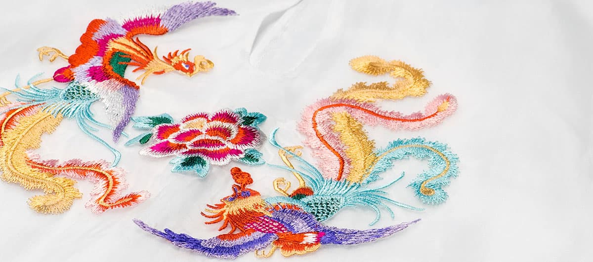 phoenix_embroidery_detail